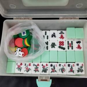 八分靚麻雀打牌新年發財遊戲連盒Lunar new year mahjong game good quality with box