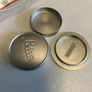leica 金屬鏡頭蓋連原廠 L39 body /lens cap 一套