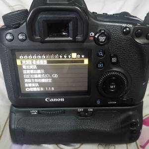 Canon EOS 6D body + BG-E13 battery grip + EF 24-85mm f3.5-4.5 USM lens