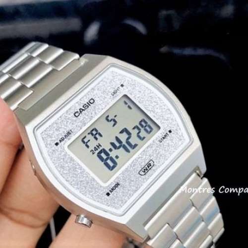 Montres Company 香港註冊公司 (32年老店) 卡西歐 CASIO 不鏽鋼錶帶 銀色 細錶徑 B...