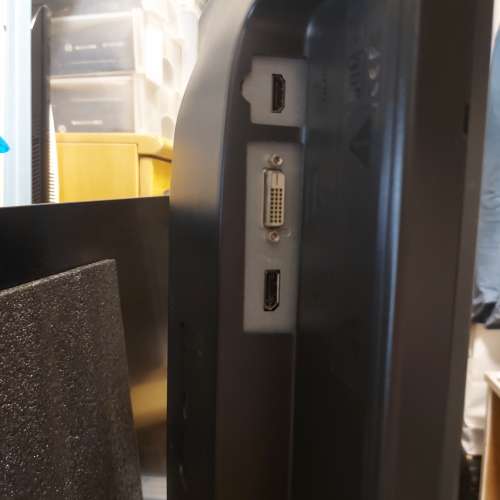 屯門良景輕鐵站交收 BENQ ZOWIE XL2411P 144Hz 24吋專業電竸顯示器 連可旋轉及左右...