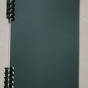 A5 20孔 深綠色活頁簿,可自
行加減紙張