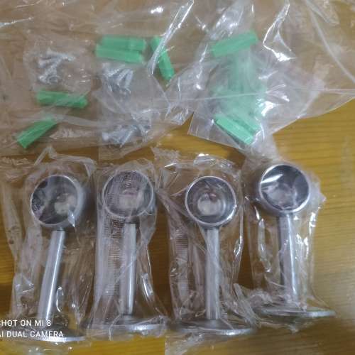 四個不銹鋼22mm直徑孔法蘭座