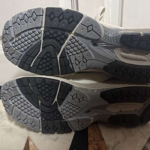 New Balance 1906R US10