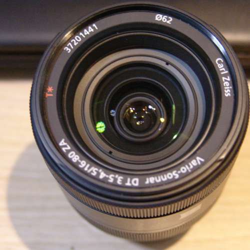 Sony  AF16-80mm Carl Zesis  + AF16-105mm DT --- A mount