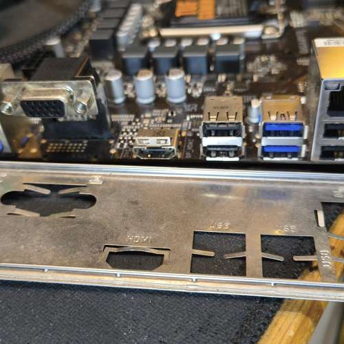 H610M H DDR4 Micro ATX主板 ((正版Window11Pro啟動碼)) Socket 1700