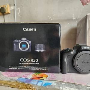 canon r50 Body