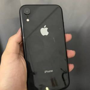 Apple iPhone XR 128G 黑色 港行，雙咭雙待，功能全部正常運作，電池效能96 %，電池...