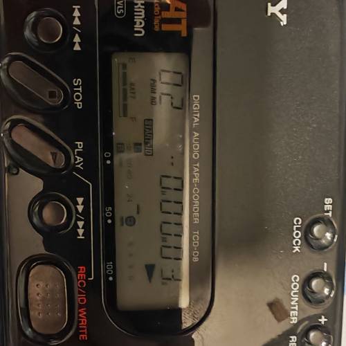 Sony TCD-D8 DAT Walkman