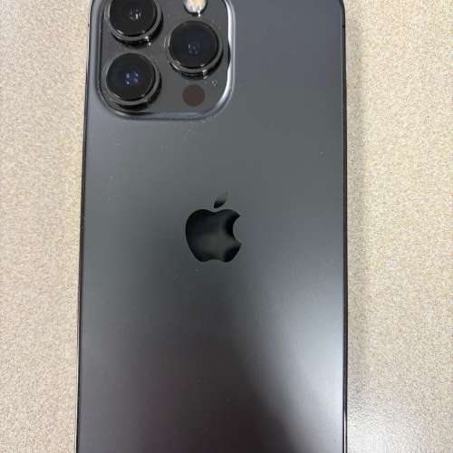 90 ％ new iPhone 13 Pro 256g 80 %電 香港行貨ZA/A機