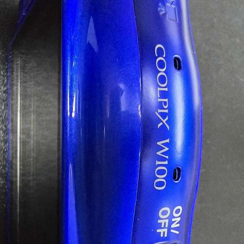 Nikon Coolpix W100 CCD Camera