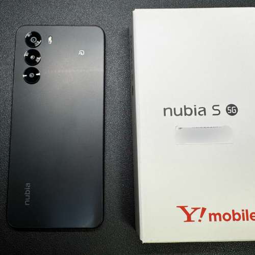 日版Y!Mobile ZTE Nubia S 5G A403ZT黑色120hz屏幕