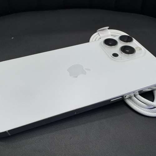 90%New iPhone 16 Pro Max 1TB 銀色 香港行貨 電池94% 有配件 自用首選超值