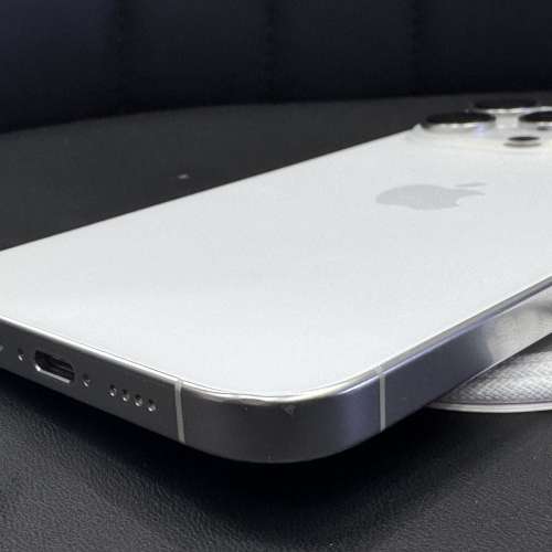 90%New iPhone 16 Pro Max 1TB 銀色 香港行貨 電池94% 有配件 自用首選超值