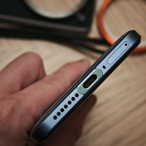 90%新 小米 14 Ultra 16+1TB 水貨國行 龍晶藍色 Leica 四鏡頭 14Ultra 連原裝攝影套...