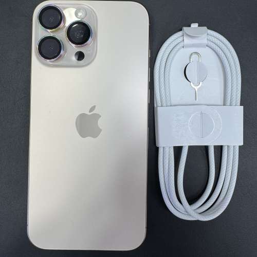 99%New iPhone 16 Pro Max 256GB 金色 香港行貨 保養到2026年3月13日 電池99% 有配...