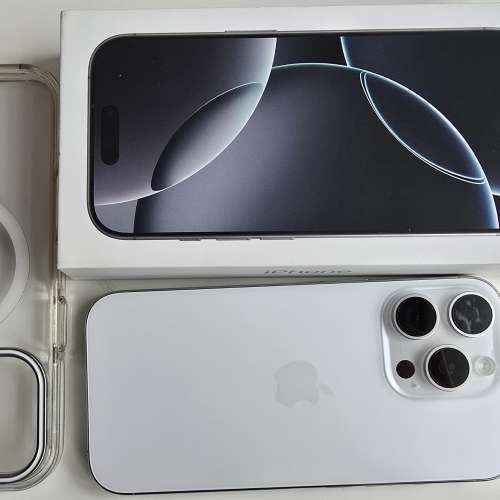 99％iPhone 16 Pro 白色(128)