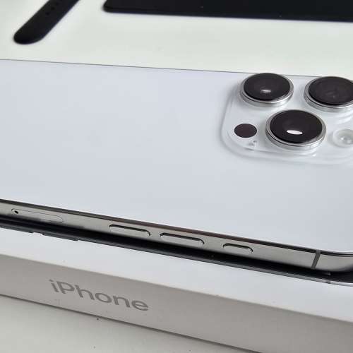 99％iPhone 16 Pro 白色(128)