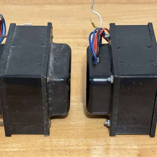 擴音機（兩對、四隻）日本 合併機 後級 變壓器 Sansui