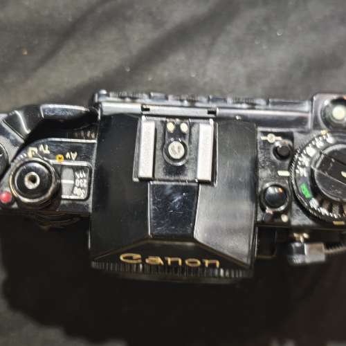 Canon A1 佳能 a-1 + 日曆後背 功能正常 送電試機 90%以上新