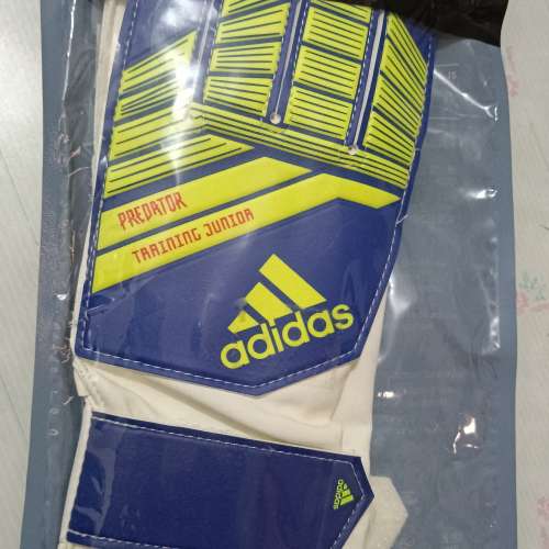 全新 Adidas Football Predator Training Junior（童裝足球龍門手套）