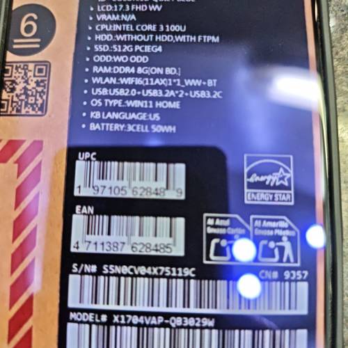 Asus x1704v 行貨仲有一年多保養