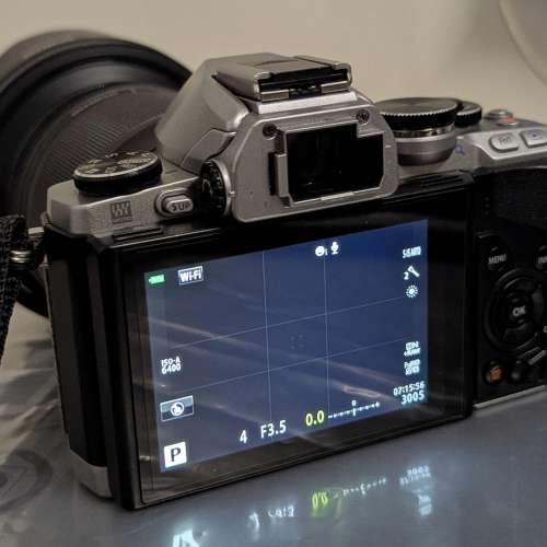 Olympus EM10 + OM 12-200mm