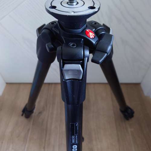 Manfrotto 190CX3 Carbon Fiber Tripod 碳纖維三腳架