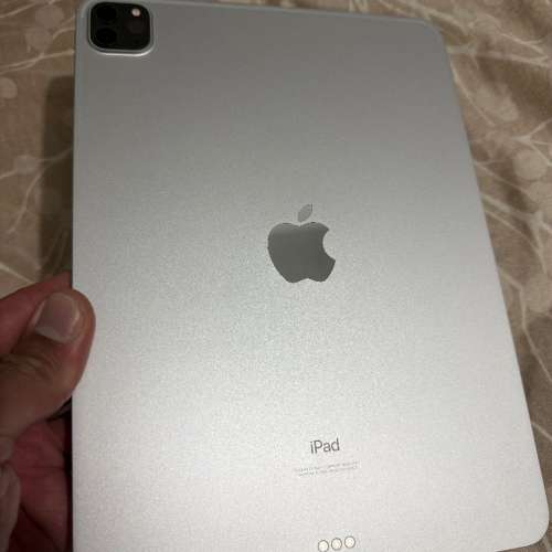 M1 iPad Pro 11 128GB + Magic Keyboard + Apple Pencil