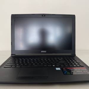 msi電競筆電 i7 7700/8g ram/256ssd/GTX1050/1920x1080p完美屏