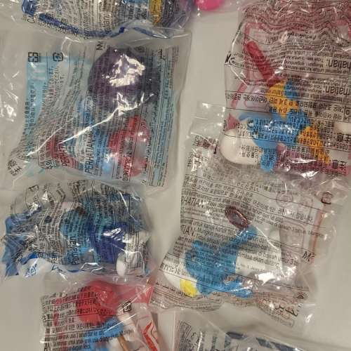 麥當勞藍精靈8隻