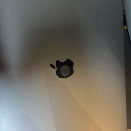 出售i7 MacBook pro A1706