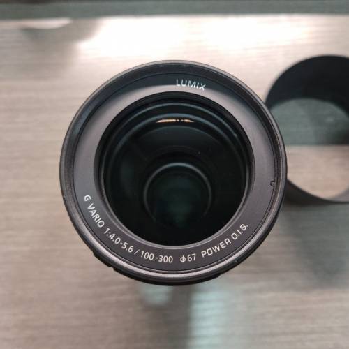 Panasonic 100-300mm f4-5.6 ii 二代 (m43 not olympus om system)