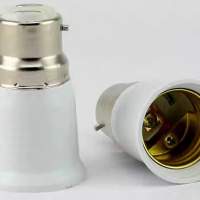 釘頭、大螺絲頭 燈膽燈座轉換器， B22 轉 E27 3個或以上包本地郵費