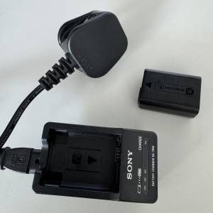 Sony 充電器ACC-TRW 二手新淨BC-TRW battery charger 連原廠fw50 電池