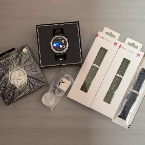 99.99%新 Huawei Watch GT 4 智能手錶全套有盒