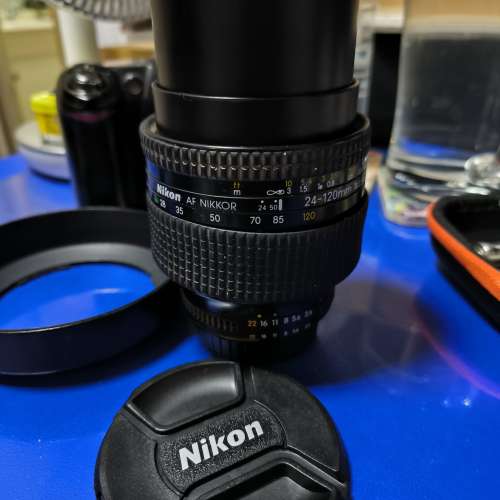 Nikon D50+24-120mm f3.5-5.6