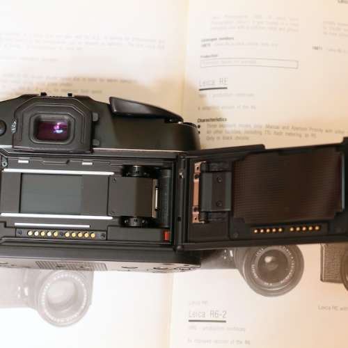 Leica R8 - Mint Condition