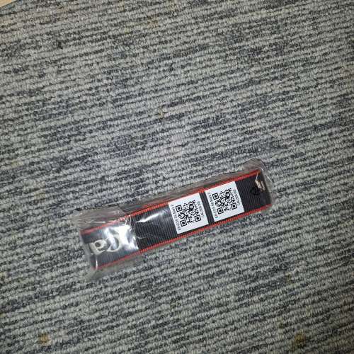 $50 Canon EOS R62 mirrorless camera shoulder