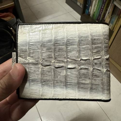 全新鱷魚皮銀包