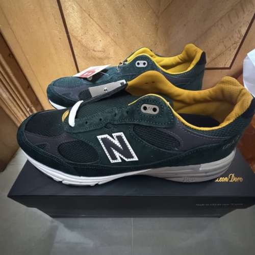 Aime Leon DORE &times; New Balance 993 us9.5