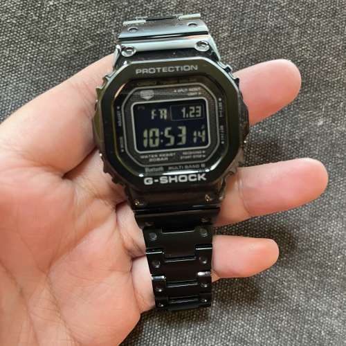 Casio G-shock GMW-B5000GD-1