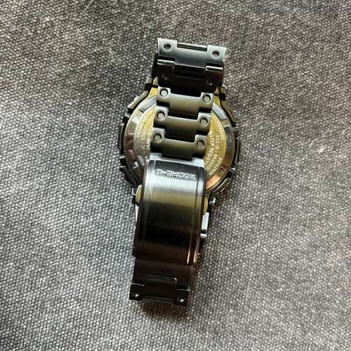 Casio G-shock GMW-B5000GD-1