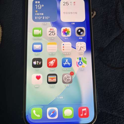 港行iphone16 plus 128gb battery health 100% 有保