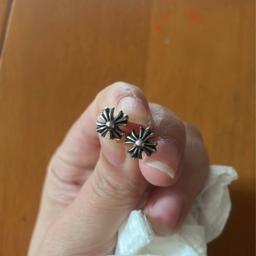 克羅心 Chrome Hearts Tiny E 十字花銀手鍊及 十字球耳環