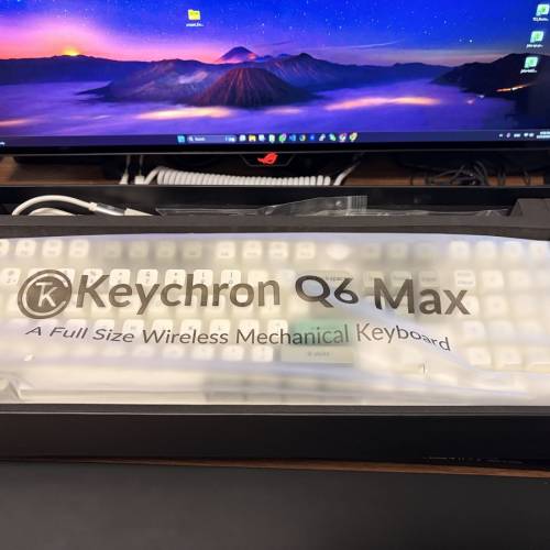 Keychron Q6 Max 白色 香蕉軸