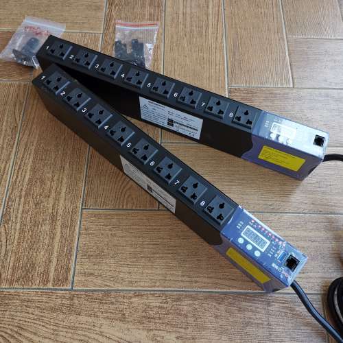 2個智能雲PDU