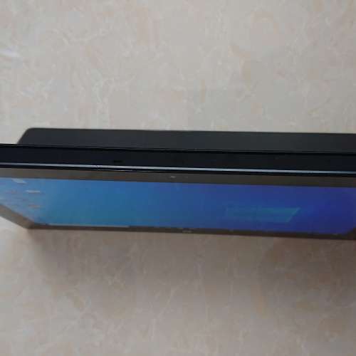 Microsoft Surface1514/10.6&rdquo; LED/i5-3317U 1.70GHz/4GB DDR3/128GB M.2SSD/80%Ne...