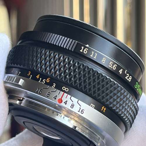 Olympus OM-System Auto-W 35mm f/2.8