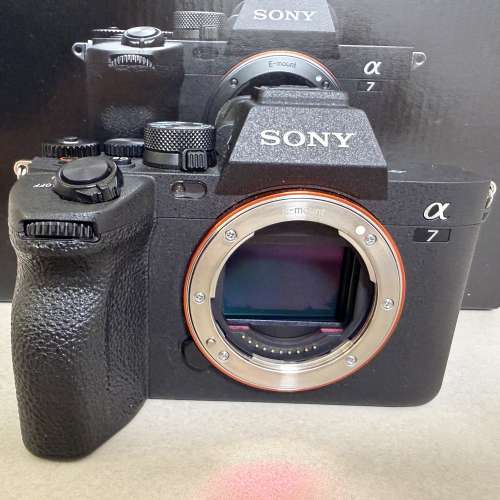 Sony A74